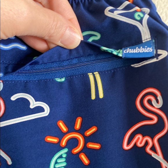 Chubbies the neon lights shorts Tropical Print Swim Shorts men’s medium - Picture 6 of 6
